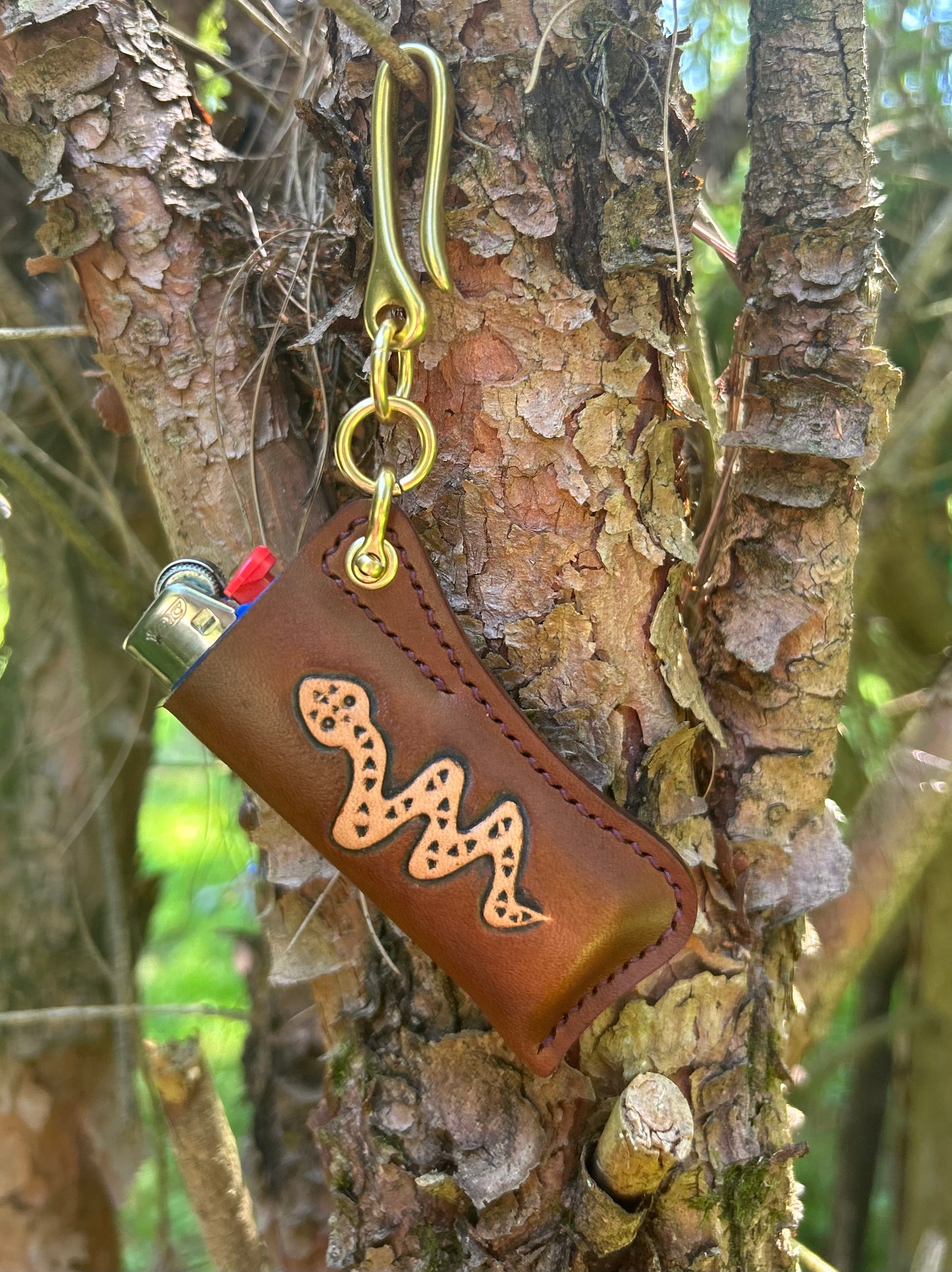 Serpent Lighter Sleeve