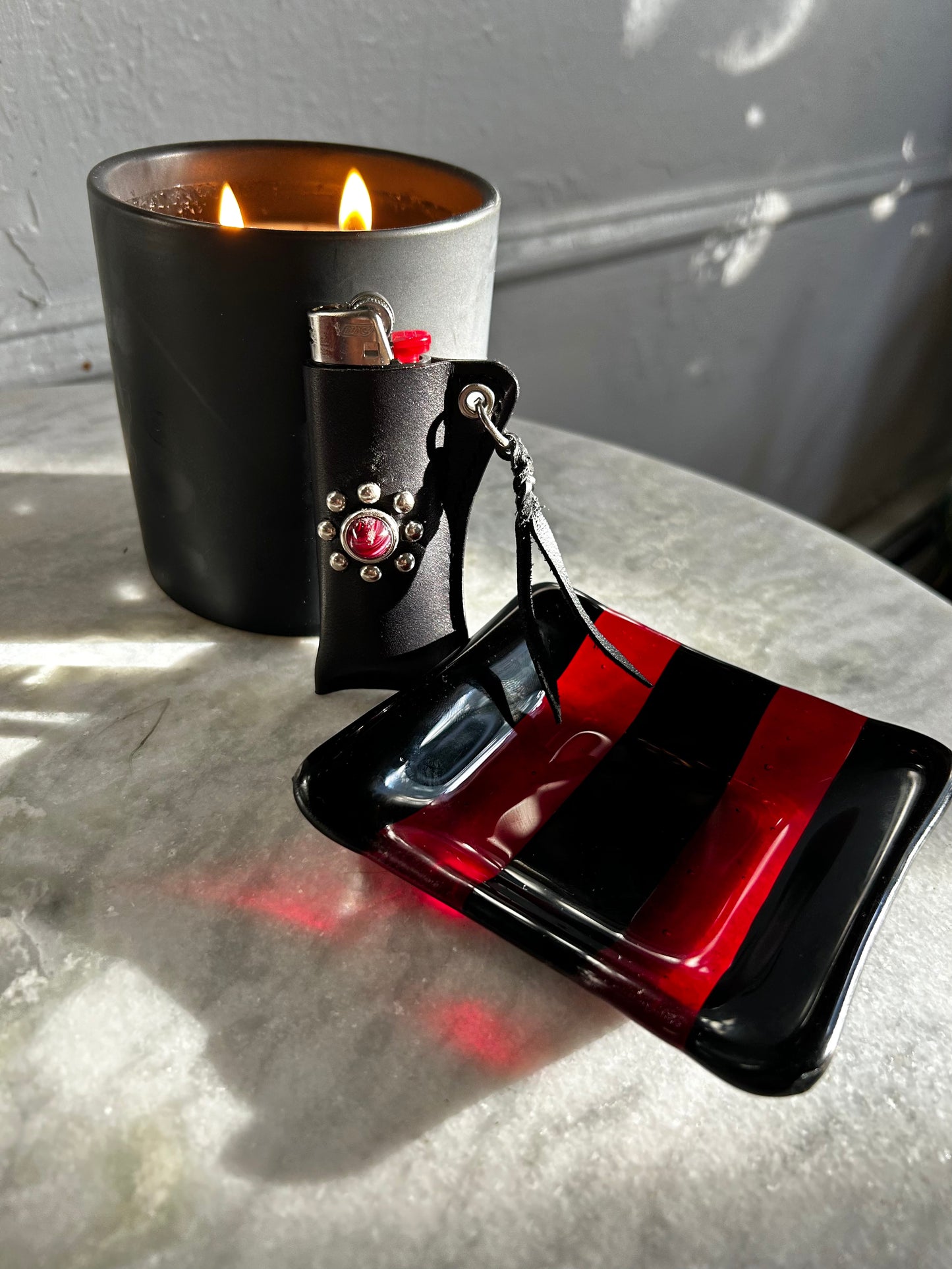 Red & Black Vintage Ashtray with Glass Cabochon Lighter Sleeve